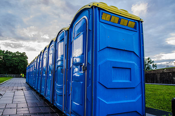 Best Portable bathroom rental  in Flora, MS